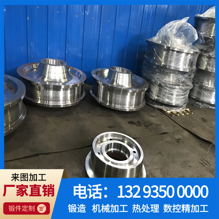 立磨铸件轮毂.jpg