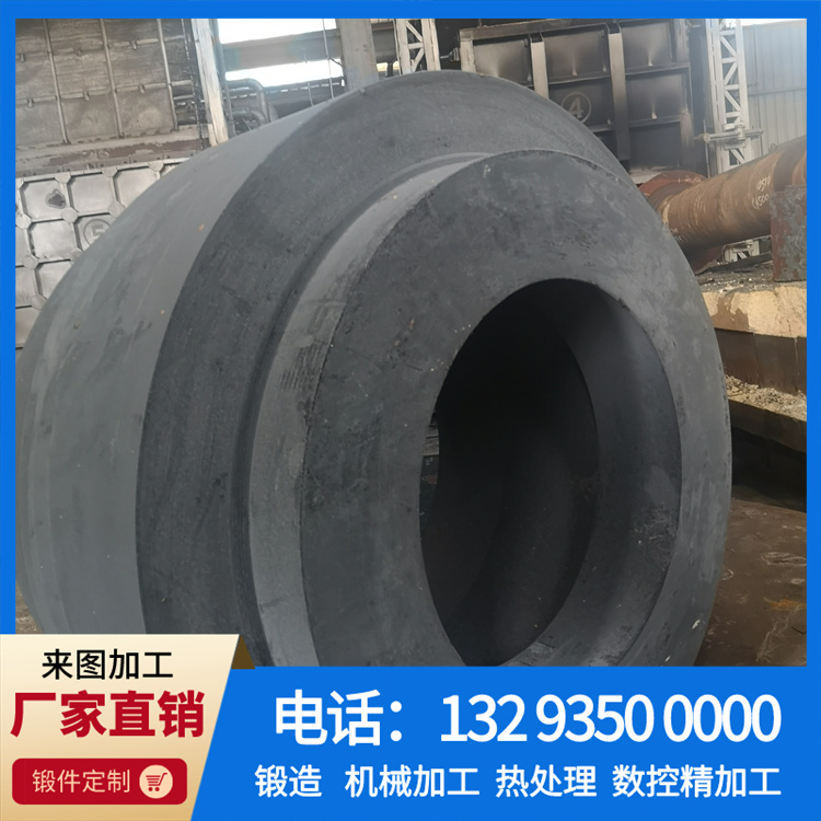 锻造法兰卧式油压机油缸.jpg